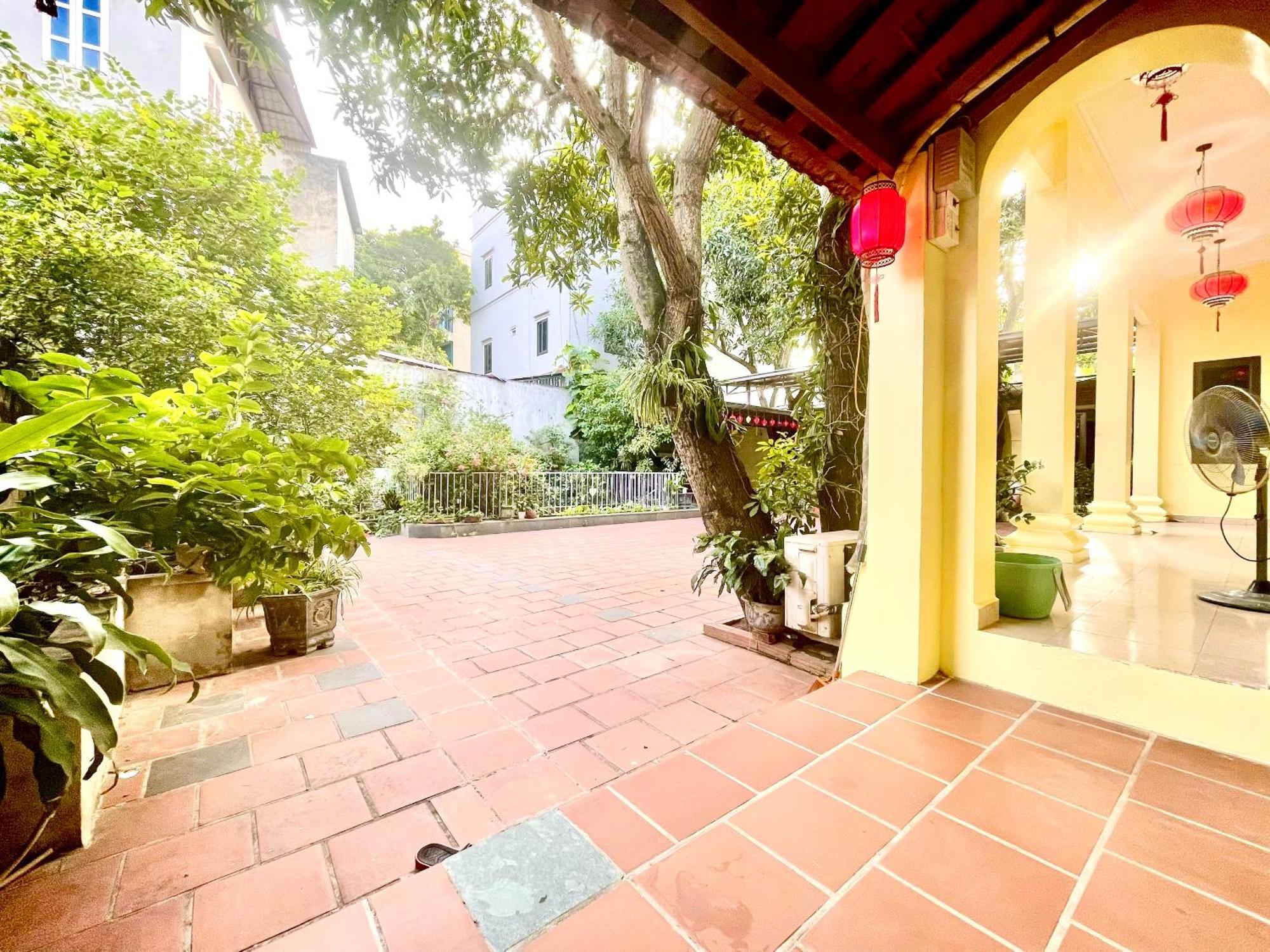 Lee Homestay Hanoi Exteriör bild