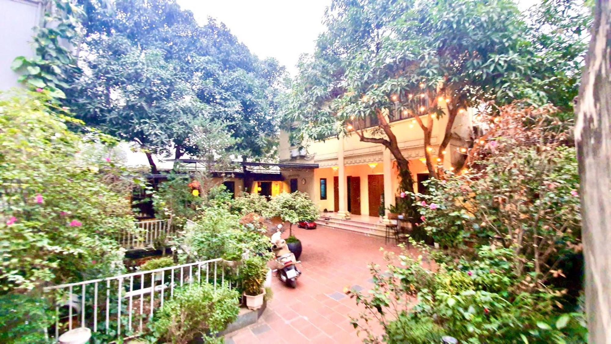 Lee Homestay Hanoi Exteriör bild