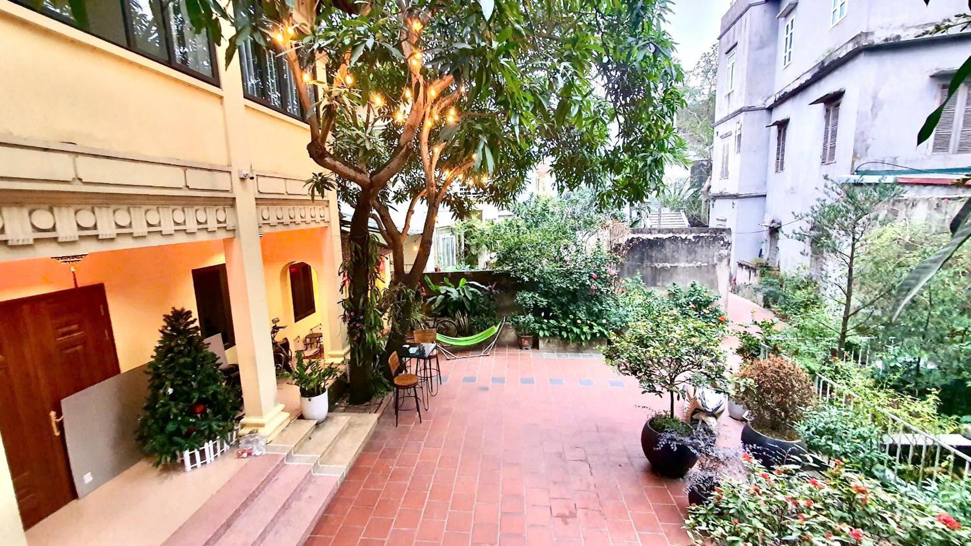 Lee Homestay Hanoi Exteriör bild
